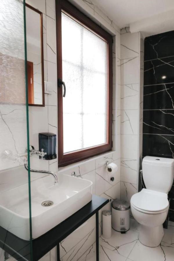 Hotel Castrum Skopje Ngoại thất bức ảnh